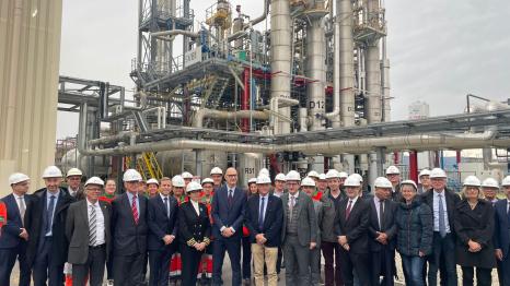 Roland Lescure, ministre de l'Économie, des Finances et de la Souveraineté industrielle, énergétique et numérique visite Speichim Processing pour lancer Choose France – Édition France le 14.11.2025
